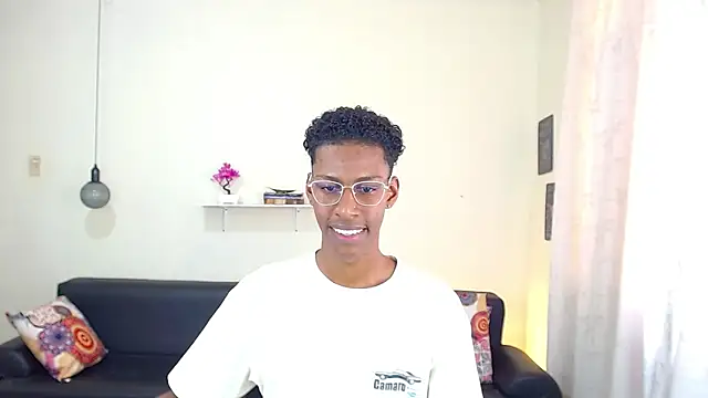 maiki18  online show from 01.30.25