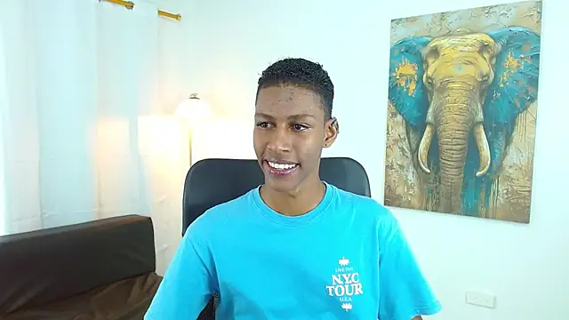 maiki18  online show from 11.20.25