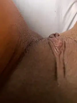 lili fire69 online show from 02.26.25