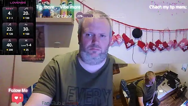 Snapshot of ShyBoy1982 chatting on 02.09.25 ShyBoy1982 online show from 02.09.25