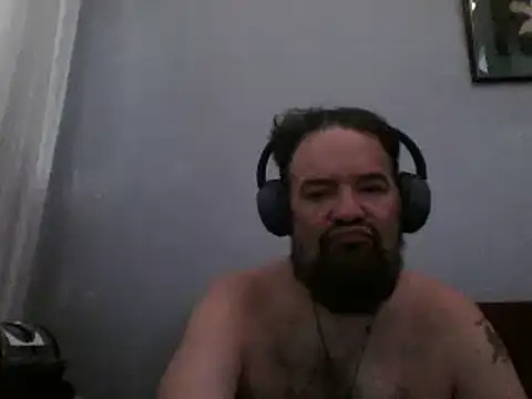 Snapshot of LECHEBALLS chatting on 07.21.26 LECHEBALLS online show from 07.21.26