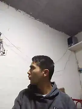 Snapshot of jperezofficial1 chatting on 12.10.24 jperezofficial1 online show from 12.10.24