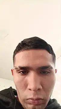 Snapshot of jperezofficial1 chatting on 11.17.25 jperezofficial1 online show from 11.17.25