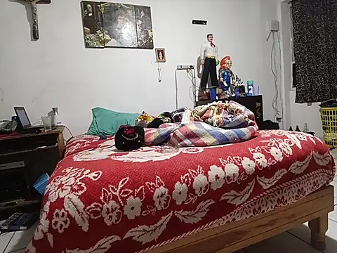 Snapshot of jperezofficial1 chatting on 12.03.25 jperezofficial1 online show from 12.03.25