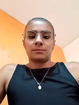 Leslly  online show from 04.11.26