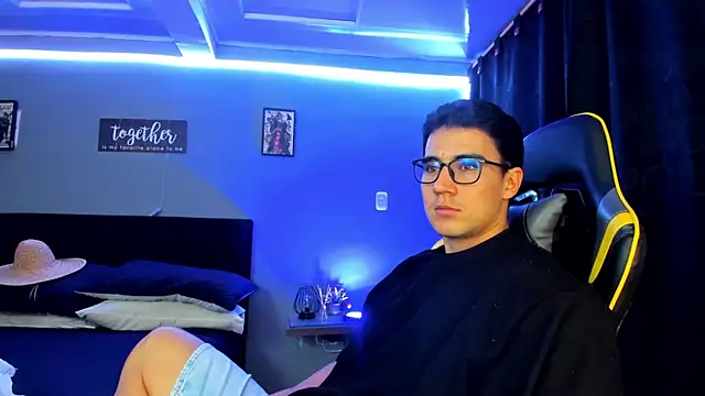 owengray2n online show from 09.28.25