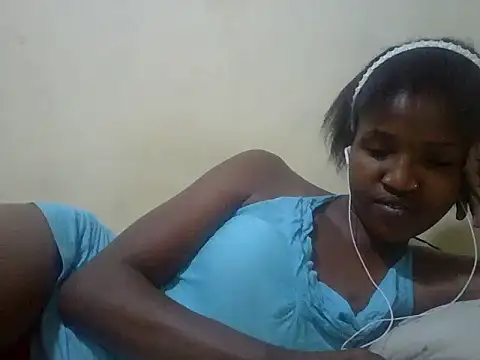 Snapshot of pretty_cool chatting on 01.24.25 pretty cool online show from 01.24.25