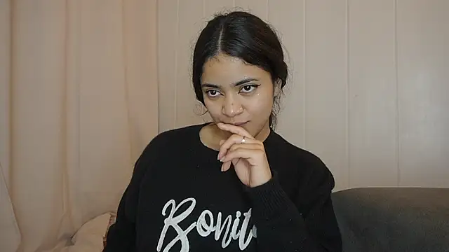 Feetgirl01 online show from 02.28.25