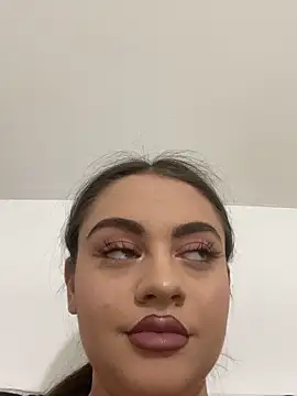 ayshalove online show from 02.20.25