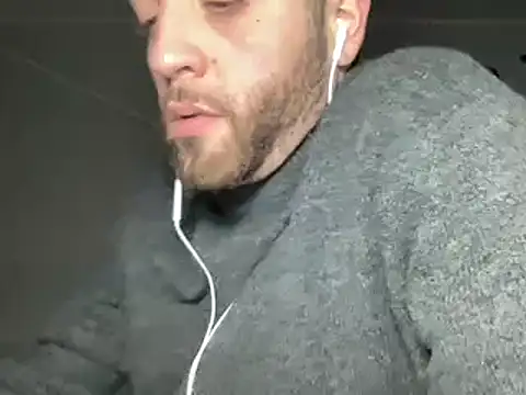 Snapshot of 1ninefellababy chatting on 01.24.25 1ninefellababy online show from 01.24.25