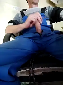 armando1983 hot online show from 09.17.25