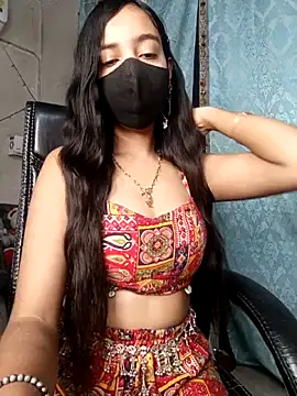 Snapshot of Parinaaz18 chatting on 11.27.25 Parinaaz18 online show from 11.27.25