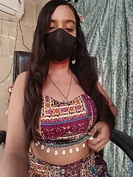 Parinaaz18 online show from 06.04.26