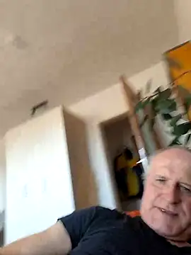 Milkasahne64 online show from 09.19.25