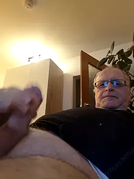 Milkasahne64 online show from 03.24.26