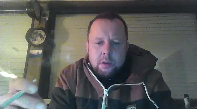 Snapshot of Hornybiboy66 chatting on 01.21.25 Hornybiboy66 online show from 01.21.25