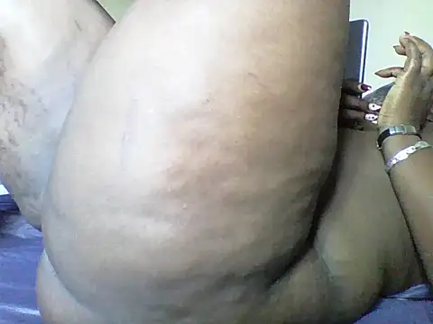 Snapshot of Gorgeous_ass20 chatting on 11.29.25 Gorgeous ass20 online show from 11.29.25