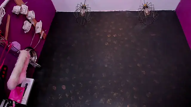 Alexa Slave online show from 10.22.25