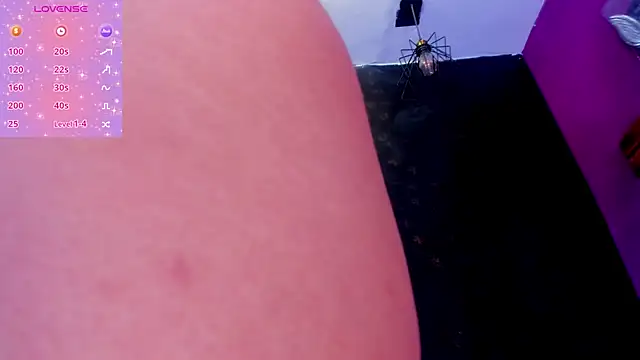 Alexa Slave online show from 01.13.26