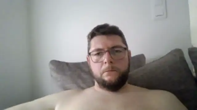 Snapshot of smalldick0510 chatting on 11.03.25 smalldick0510 online show from 11.03.25