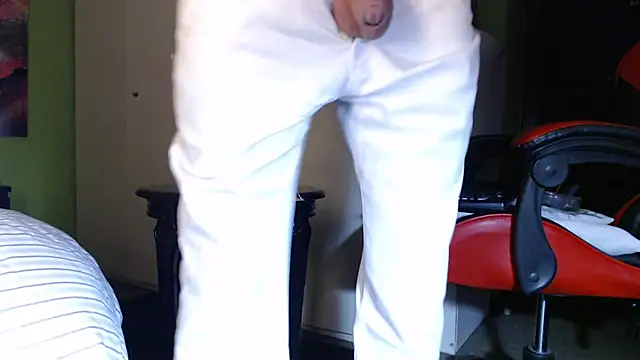 Snapshot of MASTERMONEY chatting on 12.04.24 MASTERMONEY online show from 12.04.24