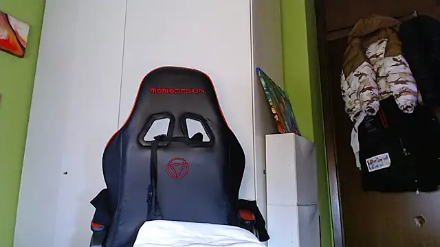 Snapshot of MASTERMONEY chatting on 03.10.25 MASTERMONEY online show from 03.10.25