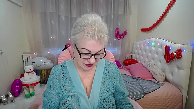 KayleSmoll online show from 03.08.25