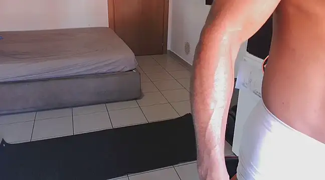 Snapshot of eduhot94 chatting on 03.19.25 eduhot94 online show from 03.19.25