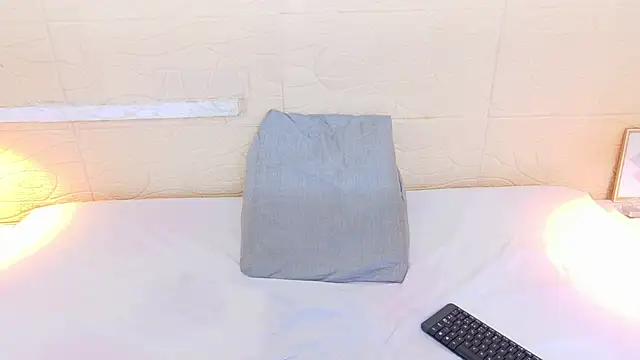 Shamiraa moore online show from 03.04.25