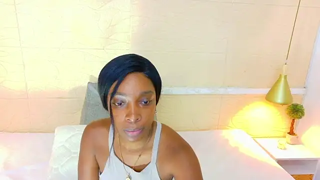 Shamiraa moore online show from 12.02.25