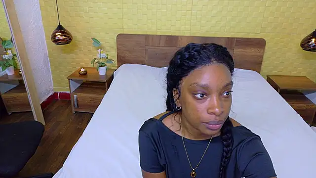 Shamiraa moore online show from 02.21.26