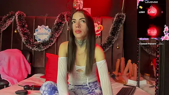 Snapshot of Alice_ch1 chatting on 12.07.24 Alice ch1 online show from 12.07.24