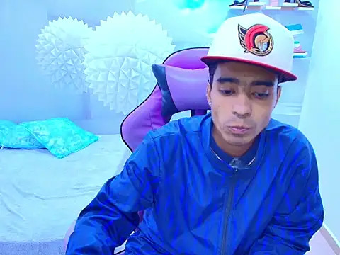 Aaron-00 online show from 01.16.26