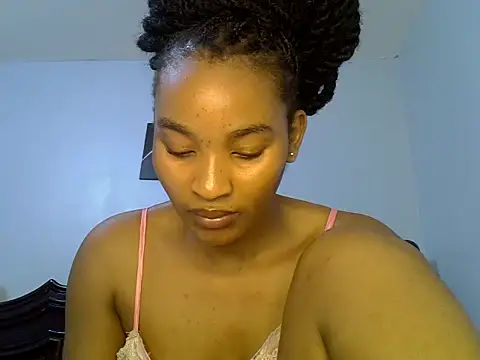 Snapshot of cute-alexis chatting on 06.27.26 cute-alexis online show from 06.27.26
