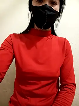 Snapshot of YunLem chatting on 02.24.25 YunLem online show from 02.24.25