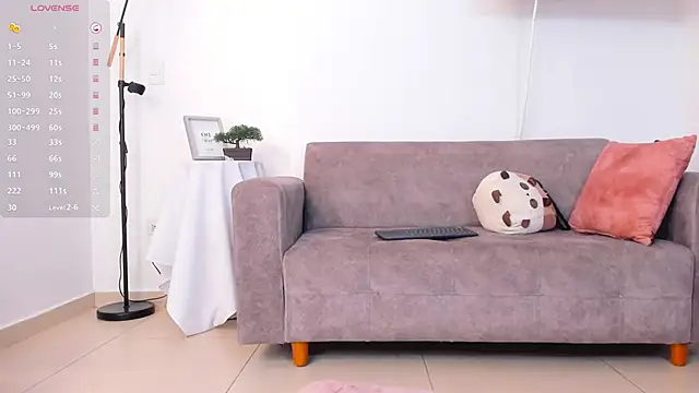 Hannaos online show from 01.03.25