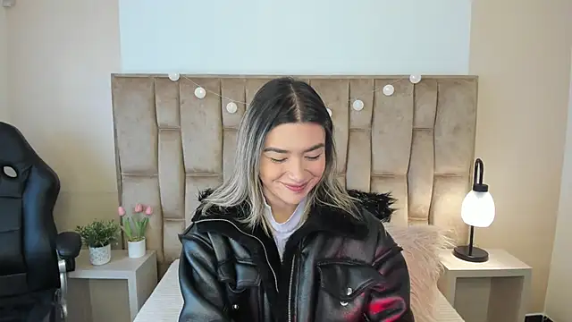 Esteff  o2 online show from 03.05.25