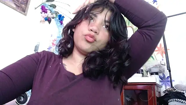 Snapshot of soul_red chatting on 12.11.24 soul red online show from 12.11.24