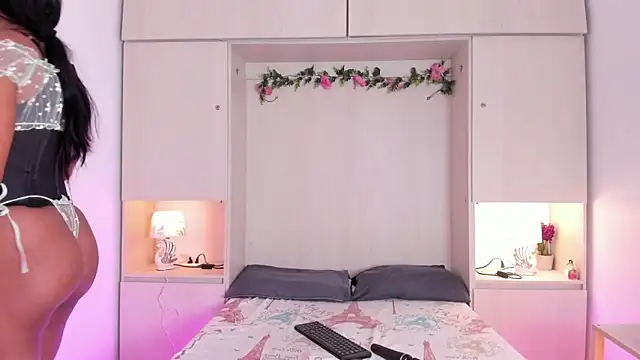 KendallRosse1 online show from 09.27.25