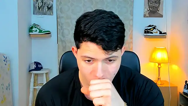 Hazzan Velez online show from 01.25.25