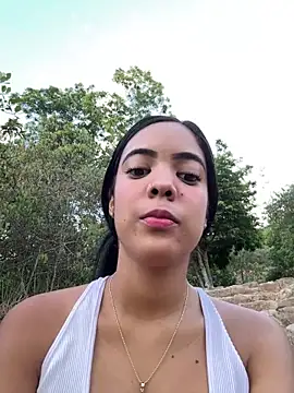 NAUGHTY LITTLE 18 online show from 06.17.26