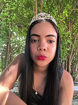 NAUGHTY LITTLE 18 online show from 07.07.26