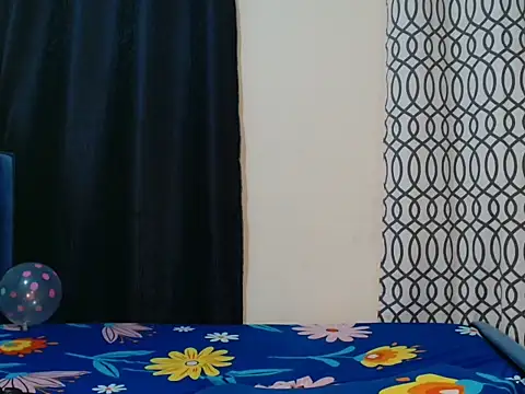 Snapshot of Pendo_ chatting on 03.10.25 Pendo online show from 03.10.25