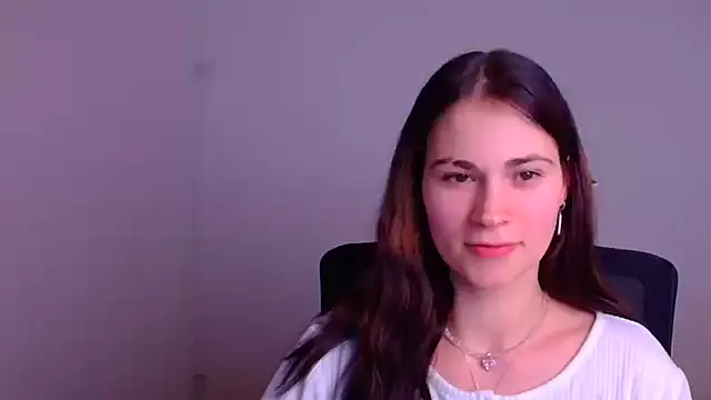 Loon Amore online show from 01.12.25