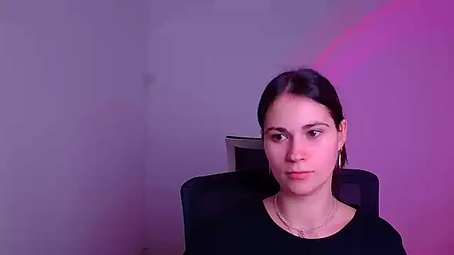 Loon Amore online show from 01.20.25