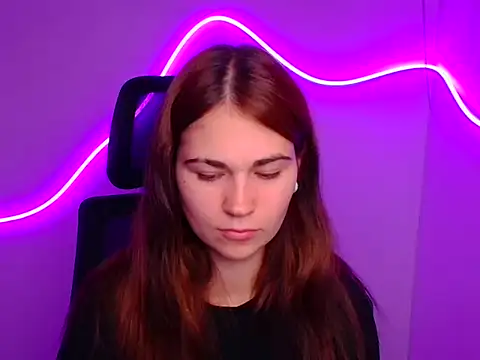 Loon Amore online show from 10.06.25