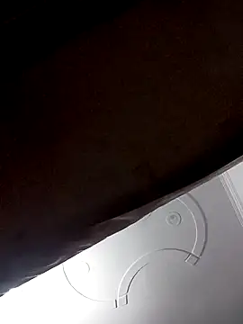 Snapshot of Priya-89 chatting on 12.17.24 Priya-89 online show from 12.17.24