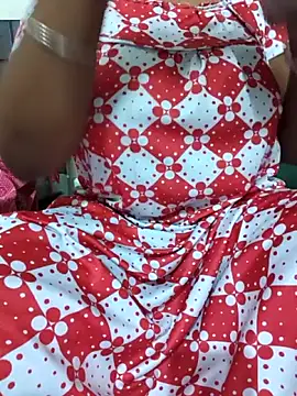 Snapshot of Priya-89 chatting on 12.18.25 Priya-89 online show from 12.18.25