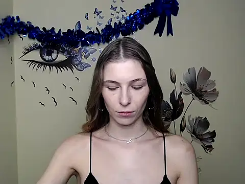 StrangerGi online show from 01.24.25