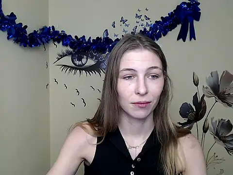 StrangerGi online show from 02.04.25